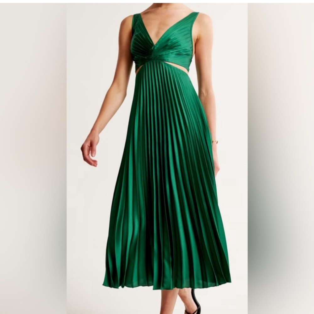 Abercrombie & Fitch Emerald Green Cutout Dress